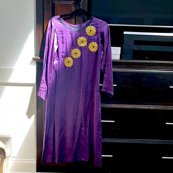 Pakistani Indian kameez - Picture 1 of 2